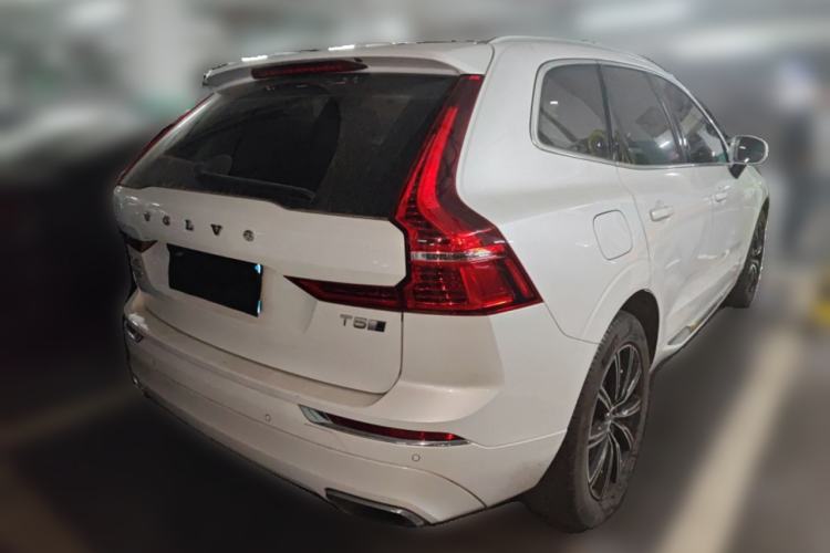 Used Volvo XC60 2019 T5 4x4 Smart Edition China V Standard Rear Right 45 Deg