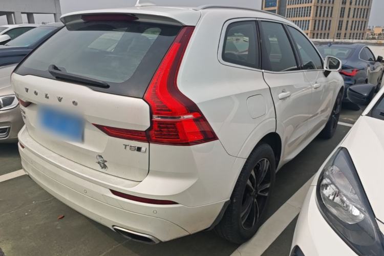 Used Volvo XC60 2019 T5 4x4 Smart Edition China V Standard Rear Right 45 Deg