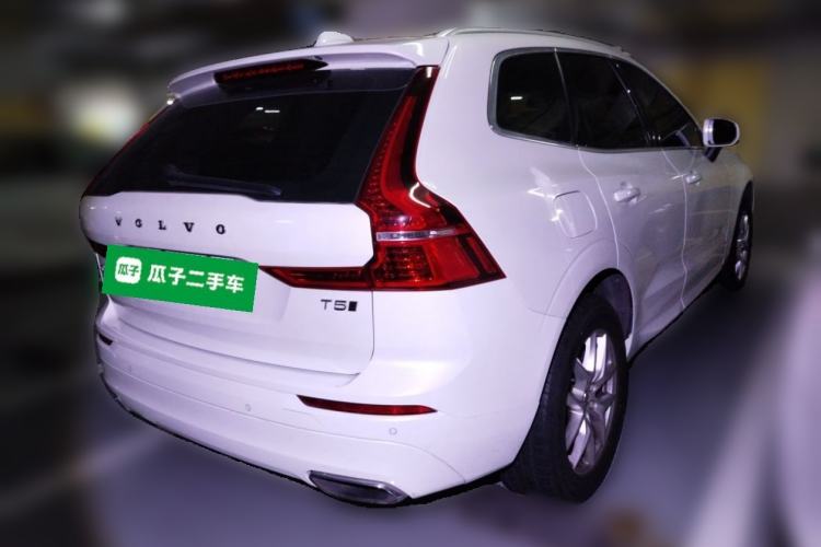 Used Volvo XC60 2019 T5 4x4 Smart Edition China V Standard Rear Right 45 Deg