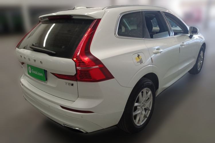 Used Volvo XC60 2019 T5 4x4 Smart Edition China VI Standard Rear Right 45 Deg