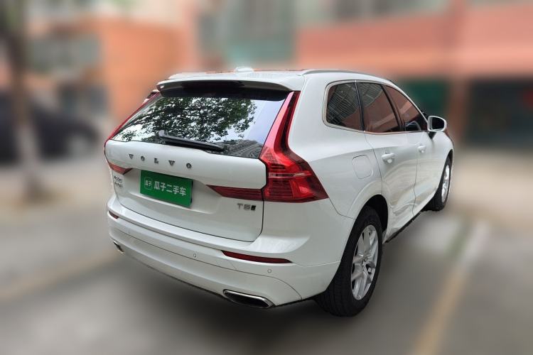 Used Volvo XC60 2019 T5 4x4 Smart Edition China VI Standard Rear Right 45 Deg
