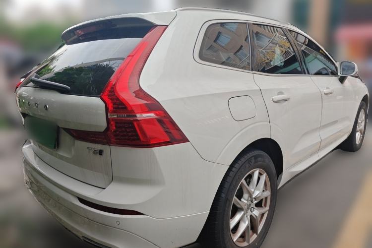 Used Volvo XC60 2019 T5 4x4 Smart Edition China VI Standard Rear Right 45 Deg