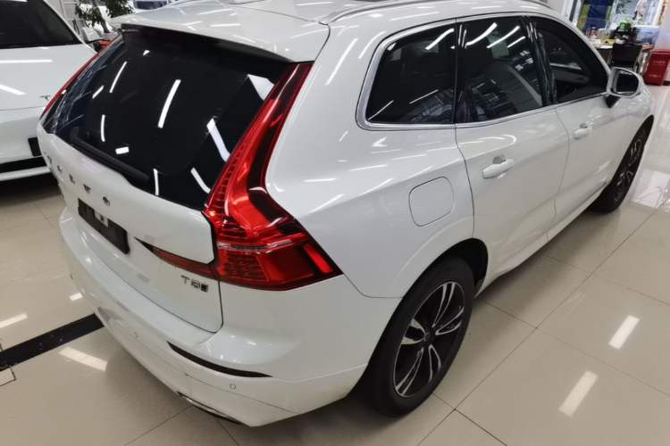 Used Volvo XC60 2019 T5 4x4 Zhiyuan Edition China VI Standard Rear Right 45 Deg