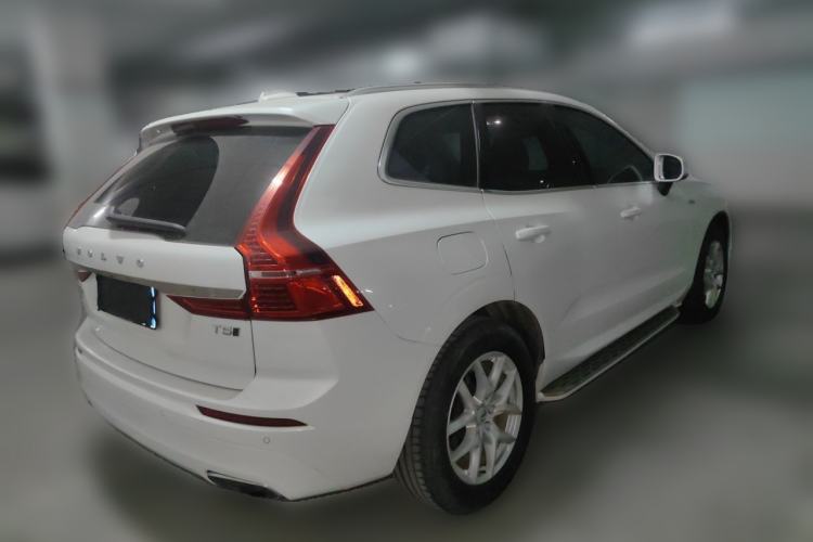 Used Volvo XC60 2019 T5 4x4 Smart Edition China V Standard Rear Right 45 Deg