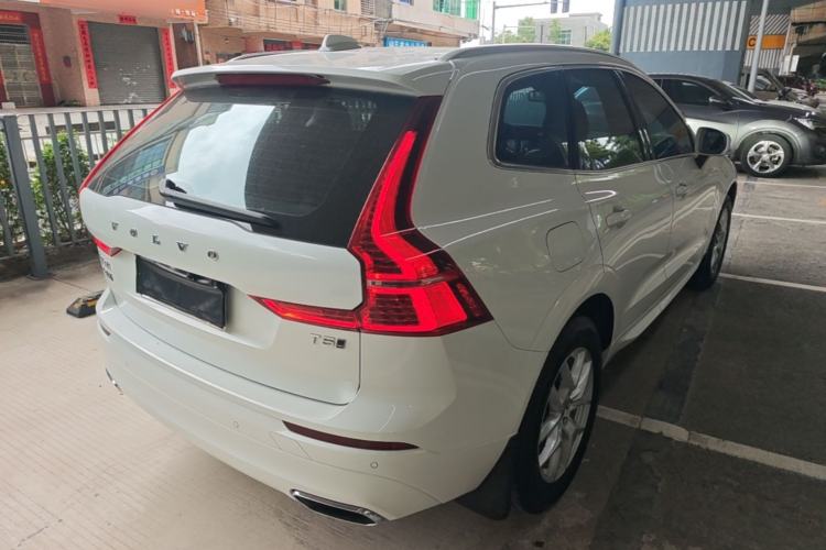 Used Volvo XC60 2019 T5 4x4 Smart Edition China VI Standard Rear Right 45 Deg