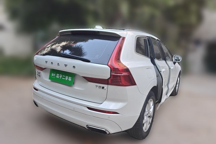 Used Volvo XC60 2019 T5 4x4 Smart Edition China V Standard Rear Right 45 Deg