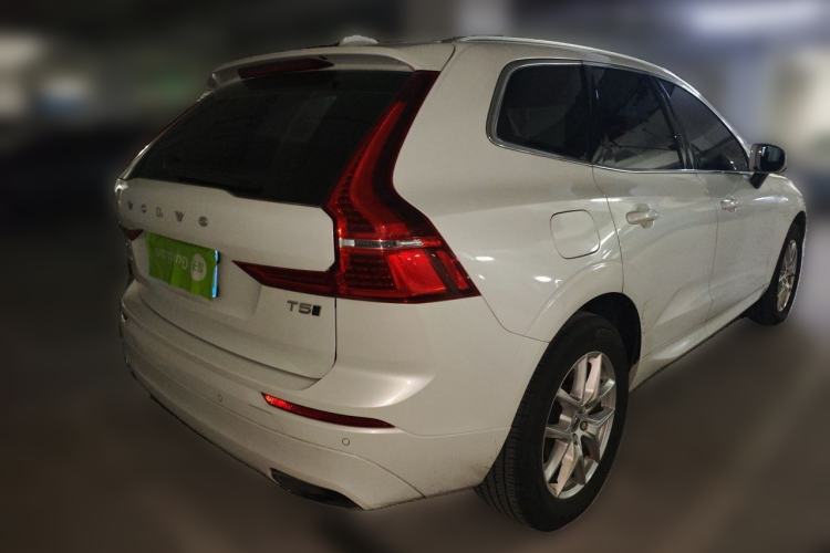 Used Volvo XC60 2019 T5 4x4 Smart Edition China VI Standard Rear Right 45 Deg