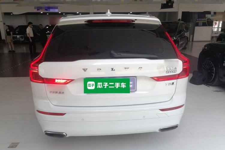 Used Volvo XC60 2019 T5 4x4 Smart Edition China VI Standard Rear