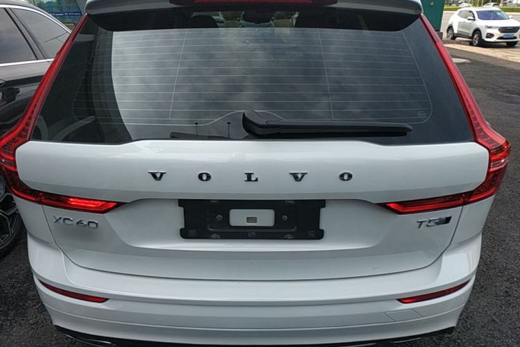 Used Volvo XC60 2019 T5 4x4 Zhiyuan Sport Edition China V Standard Rear