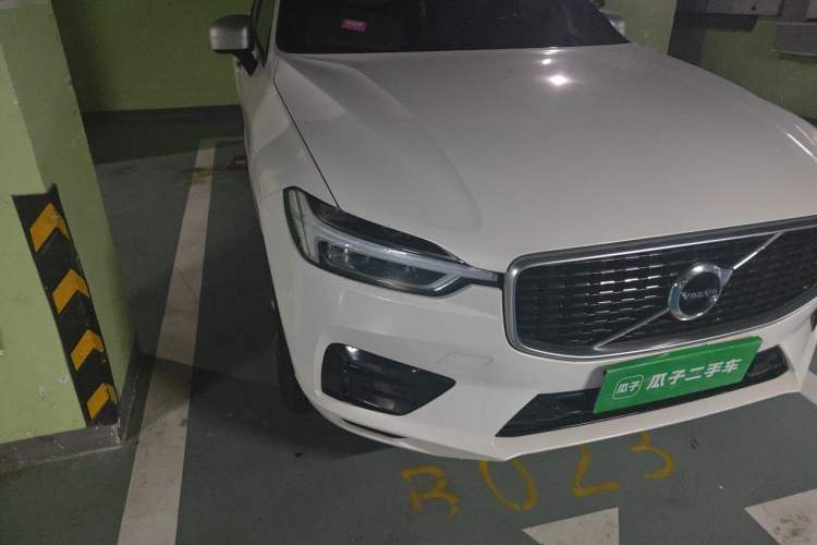 Used Volvo XC60 2019 T5 4x4 Smart & Dynamic Sport Edition China VI Standard Right Front Headlight
