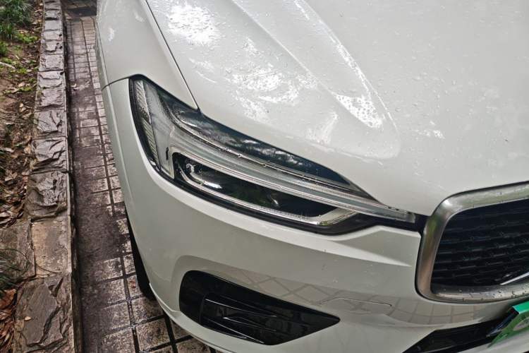 Used Volvo XC60 2019 T5 4x4 Zhiyuan Sport Edition China V Standard Right Front Headlight