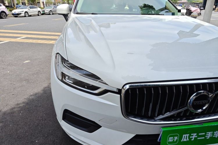 Used Volvo XC60 2019 T5 4x4 Smart Edition China V Standard Right Front Headlight