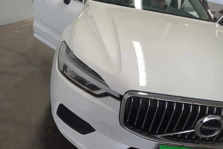 Used Volvo XC60 2019 T5 4x4 Smart Edition China VI Standard Right Front Headlight