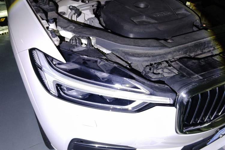 Used Volvo XC60 2019 T5 4x4 Zhiya Luxury Edition China V Standard Right Front Headlight