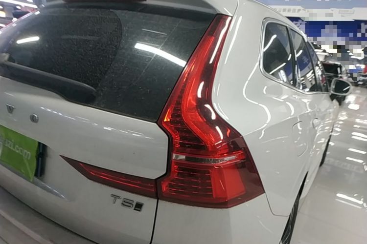 Used Volvo XC60 2019 T5 4x4 Smart Edition China V Standard Right Rear Taillight