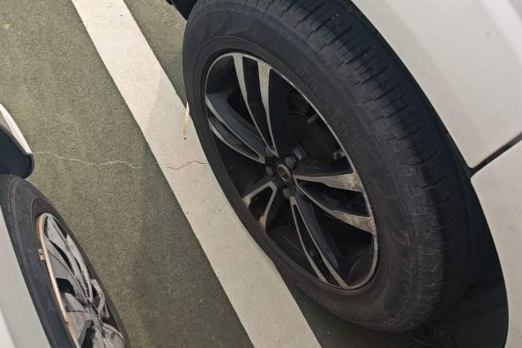Used Volvo XC60 2019 T5 4x4 Smart Edition China V Standard Right Rear Wheel Hub