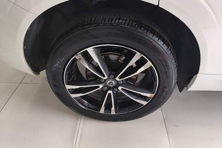 Used Volvo XC60 2019 T5 4x4 Smart Edition China V Standard Right Rear Wheel Hub