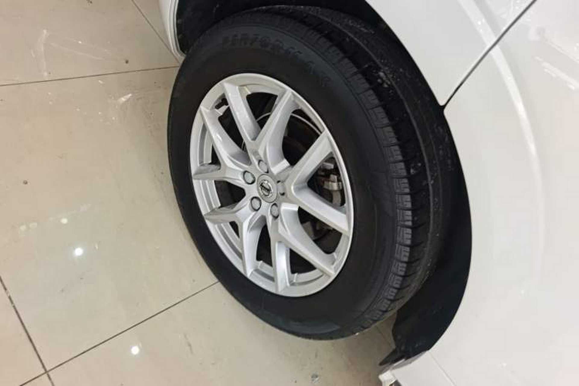 Used Volvo XC60 2019 T5 4x4 Smart Edition China VI Standard Right Rear Wheel Hub