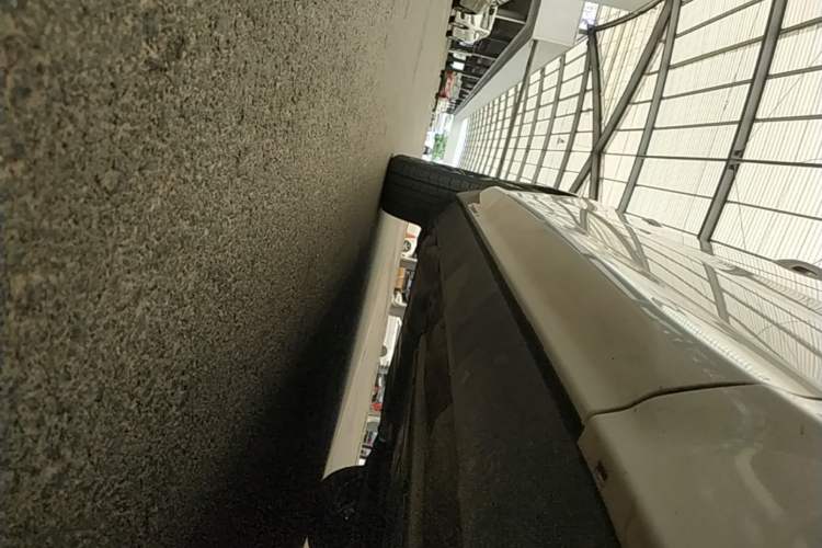 Used Volvo XC60 2019 T5 4x4 Zhiyuan Edition China VI Standard Right Side Sill