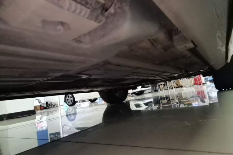 Used Volvo XC60 2019 T5 4x4 Zhiyuan Edition China VI Standard Right Side Sill