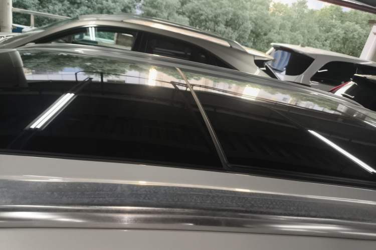 Used Volvo XC60 2019 T5 4x4 Smart Edition China V Standard Roof