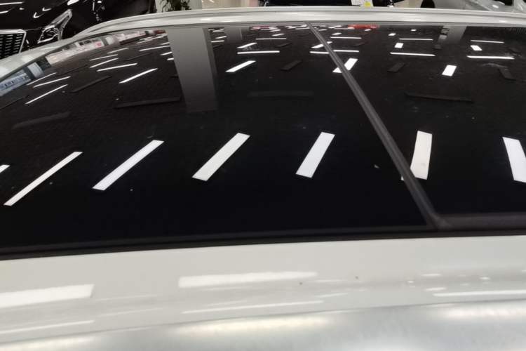 Used Volvo XC60 2019 T5 4x4 Zhiyuan Edition China VI Standard Roof