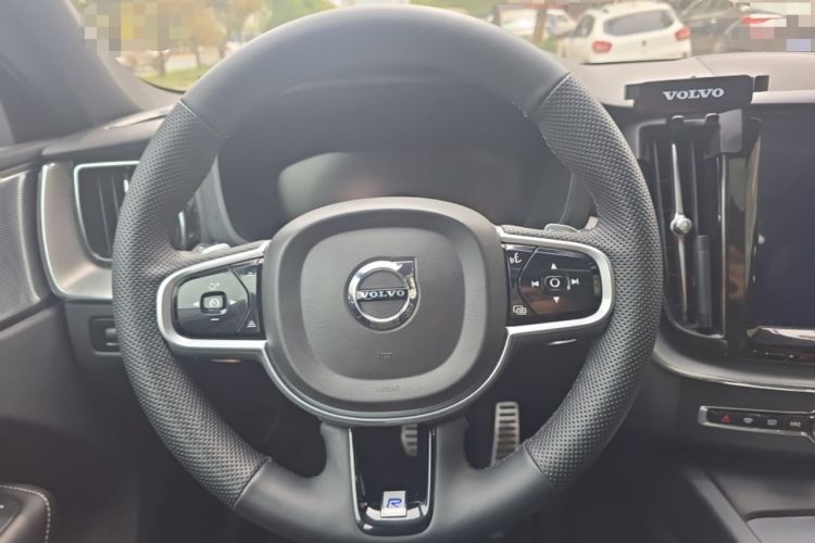 Used Volvo XC60 2019 T5 4x4 Zhiyuan Sport Edition China V Standard Steering Wheel