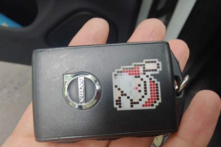 Used Volvo XC60 2019 T5 4x4 Smart Edition China V Standard Vehicle Key