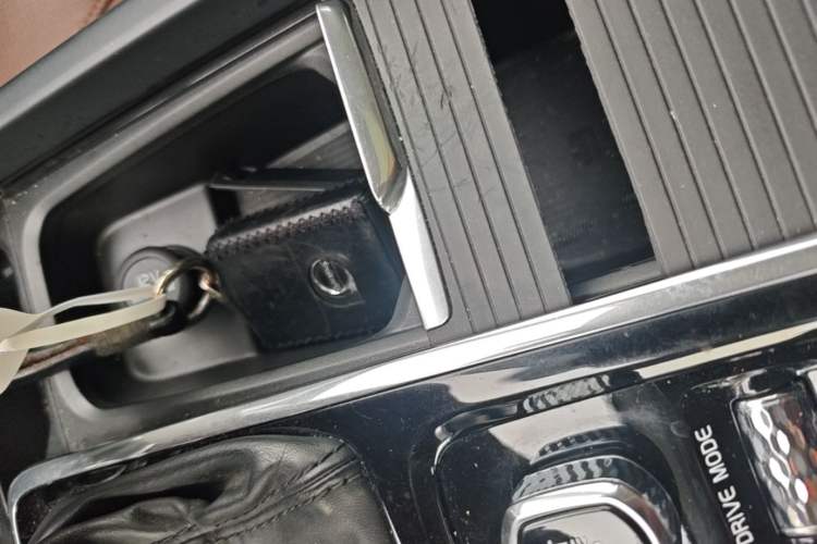 Used Volvo XC60 2019 T5 4x4 Smart Edition China V Standard Vehicle Key