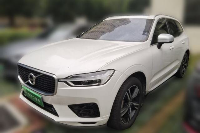 Used Volvo XC60 2019 T5 4x4 Smart & Dynamic Sport Edition China VI Standard