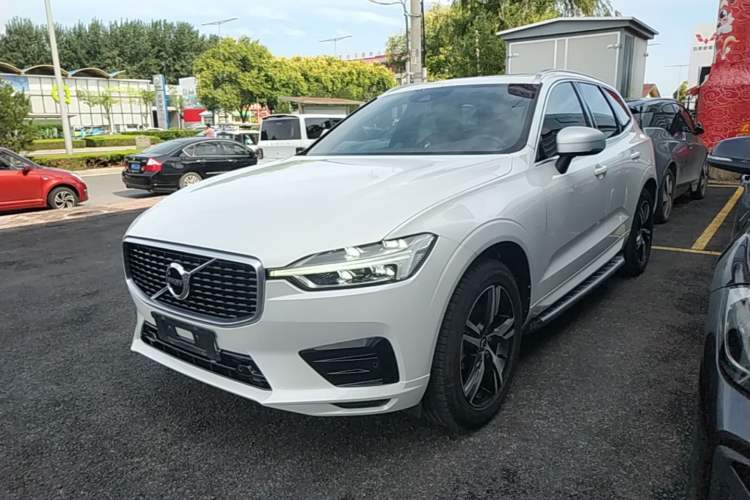Used Volvo XC60 2019 T5 4x4 Zhiyuan Sport Edition China V Standard Guazi used car, China used car export, Used car for sale, Used cars, Cheapest cars for sale