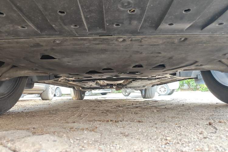 Used Volvo XC60 2019 T5 4x4 Smart Edition China V Standard Chassis Front