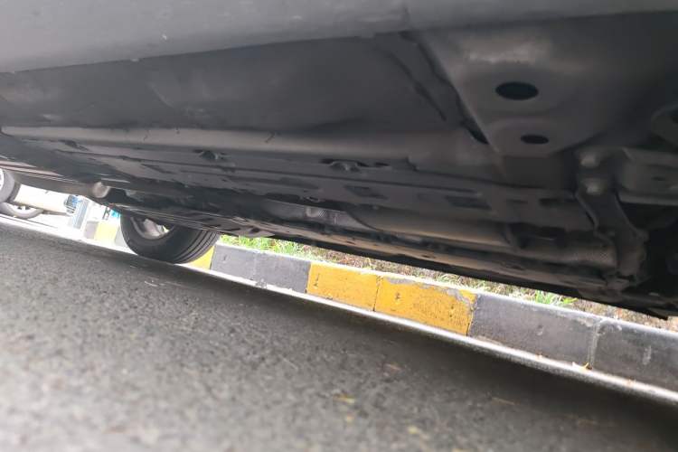 Used Volvo XC60 2019 T5 4x4 Smart Edition China VI Standard Chassis Front Right