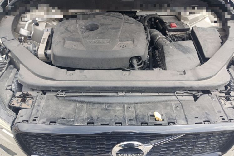 Used Volvo XC60 2019 T5 4x4 Zhiya Luxury Edition China VI Standard Engine Bay
