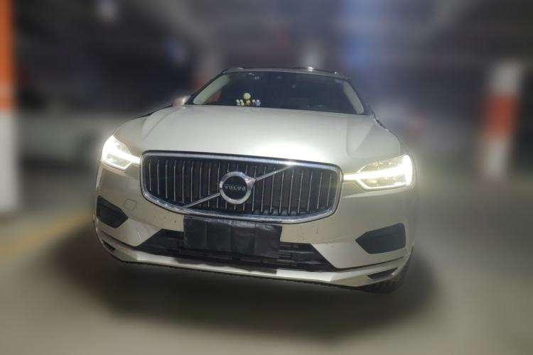 Used Volvo XC60 2019 T5 4x4 Smart Edition China V Standard Front