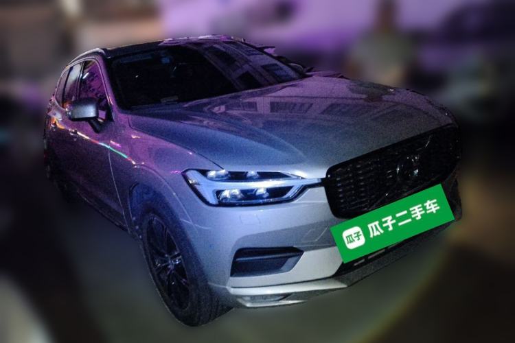 Used Volvo XC60 2019 T5 4x4 Zhiya Luxury Edition China VI Standard Front Right 45 Deg