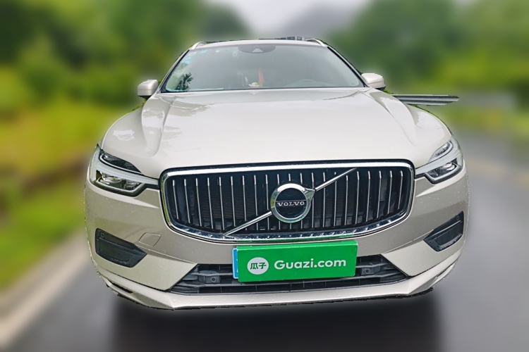 Used Volvo XC60 2019 T5 4x4 Smart Edition China V Standard Front