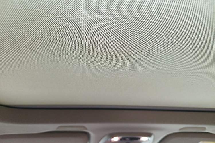 Used Volvo XC60 2019 T5 4x4 Smart Edition China V Standard Headliner