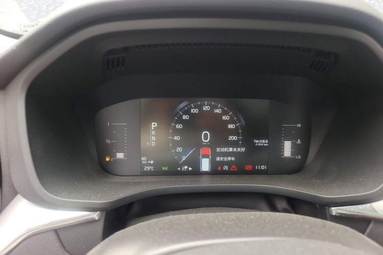 Used Volvo XC60 2019 T5 4x4 Smart Edition China V Standard Instrument Cluster