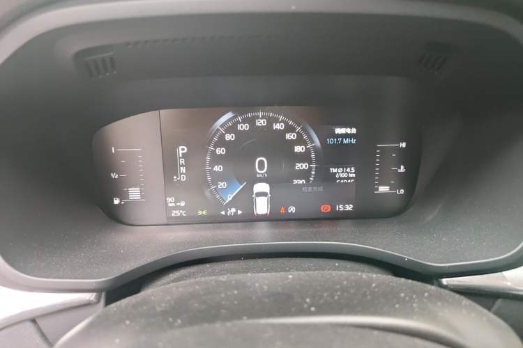 Used Volvo XC60 2019 T5 4x4 Smart Edition China VI Standard Instrument Cluster