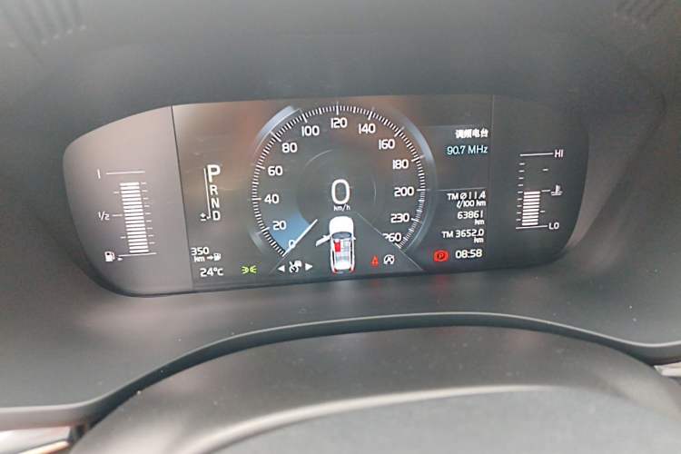 Used Volvo XC60 2019 T5 4x4 Smart Edition China V Standard Instrument Cluster