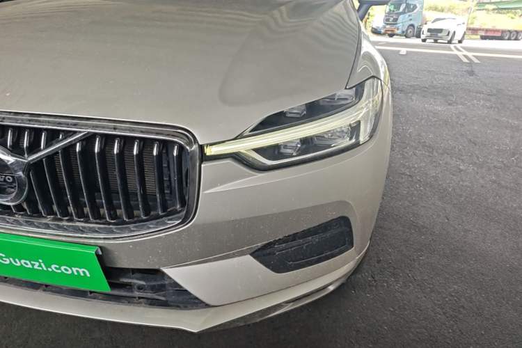 Used Volvo XC60 2019 T5 4x4 Smart Edition China V Standard Left Front Headlight