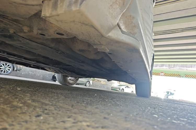 Used Volvo XC60 2019 T5 4x4 Smart Edition China V Standard Left Side Sill