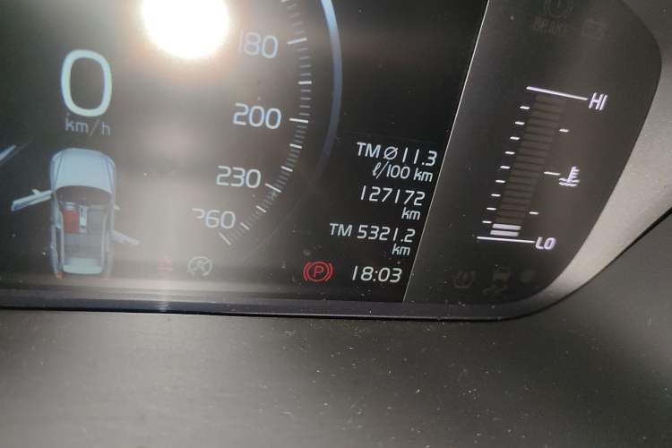 Used Volvo XC60 2019 T5 4x4 Smart Edition China V Standard Odometer Close Up