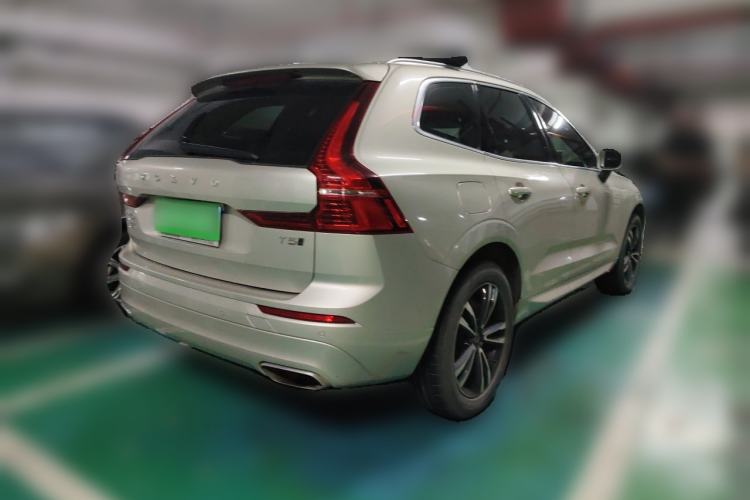 Used Volvo XC60 2019 T5 4x4 Smart Edition China V Standard Rear Right 45 Deg