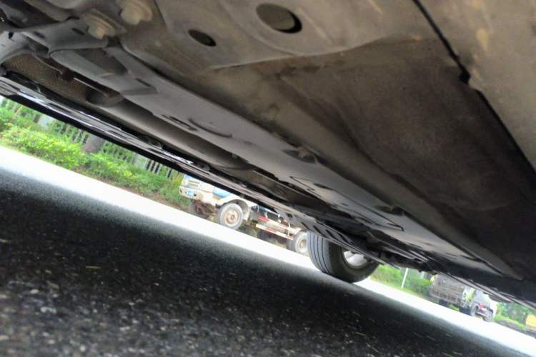 Used Volvo XC60 2020 T5 4x4 Zhiyi Luxury Edition Chassis Front Left