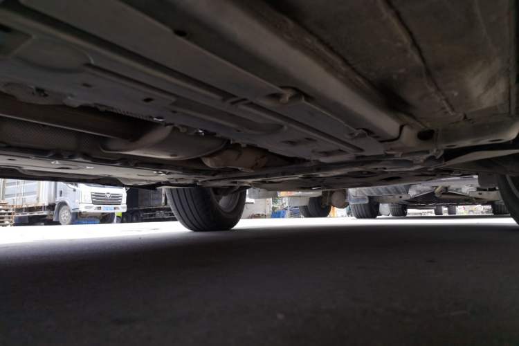 Used Volvo XC60 2020 T5 4x4 Zhiyi Luxury Edition Chassis Front Right