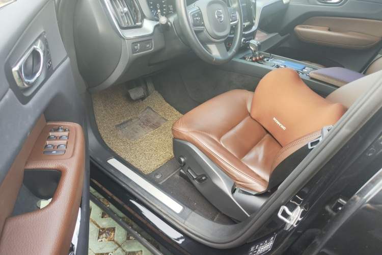 Used Volvo XC60 2020 T5 4x4 Zhiyi Luxury Edition Driver Seat