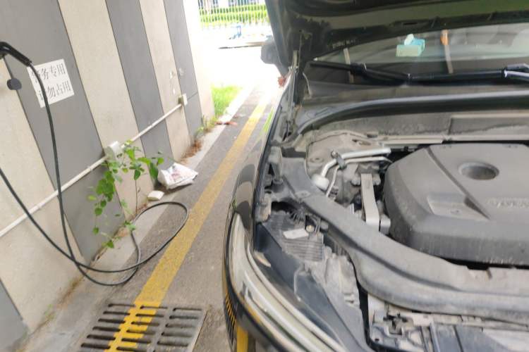 Used Volvo XC60 2020 T5 4x4 Zhiyi Luxury Edition Engine Bay Right