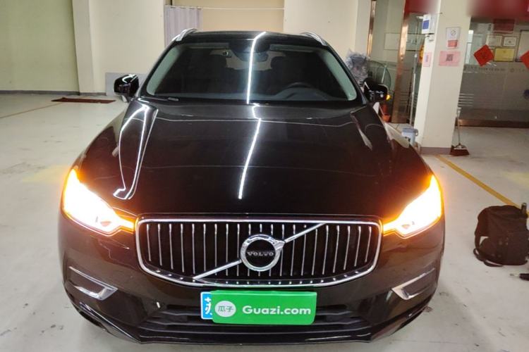 Used Volvo XC60 2020 T5 4x4 Smart Luxury Edition Front
